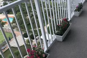 2801 NE 183rd St, Aventura, FL 33160 - Photo 44