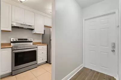 410 N Cypress Drive, Unit #11, Tequesta, FL 33469 - Photo 8