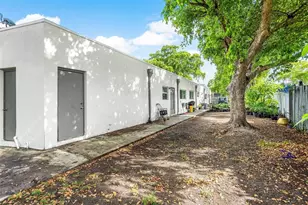 620 SW 7th Street 1-7, Pompano Beach, FL 33060 - Photo 18