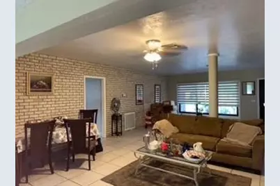 1070 NW 149th Street, Miami, FL 33168 - Photo 4