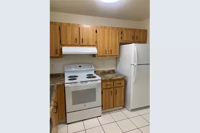 6001  Shakerwood Cir, Unit #208, Tamarac, FL 33319 - Photo 4