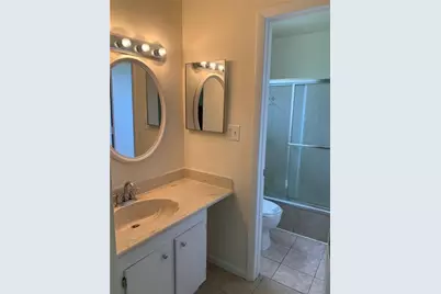 6001  Shakerwood Cir, Unit #208, Tamarac, FL 33319 - Photo 10