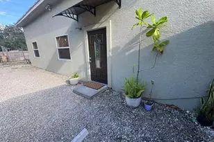 2750 SW 140th Terrace, Davie, FL 33330 - Photo 2