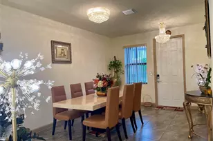 10396 W 34th Ln, Hialeah, FL 33018 - Photo 2