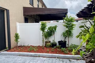 10396 W 34th Ln, Hialeah, FL 33018 - Photo 36