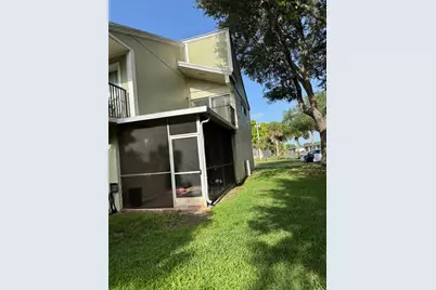 8031  Lagos De Campo Blvd, Unit #L-3, Tamarac, FL 33321 - Photo 26