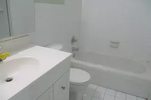 1401 NE Miami Gardens Dr, Miami, FL 33179 - Photo 10