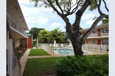 305 NE 16th St, Unit #B7, Fort Lauderdale, FL 33304 - Photo 24