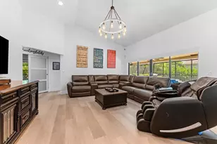 1115 Creekford Dr, Weston, FL 33326 - Photo 18