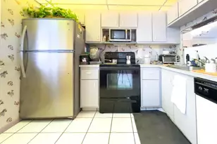 2786 NW 104th Ave, Sunrise, FL 33322 - Photo 6