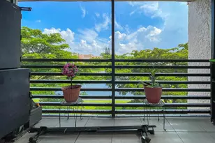 2786 NW 104th Ave, Sunrise, FL 33322 - Photo 4