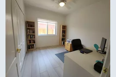 8885 NW 175th St, Hialeah, FL 33018 - Photo 22