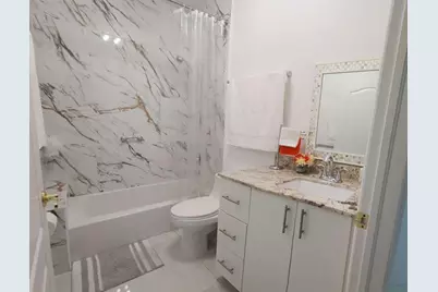 8885 NW 175th St, Hialeah, FL 33018 - Photo 18