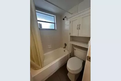 8105 NW 61st St, Unit #A306, Tamarac, FL 33321 - Photo 14