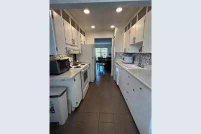 8105 NW 61st St, Unit #A306, Tamarac, FL 33321 - Photo 6