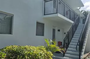 1045 SE 15th St, Fort Lauderdale, FL 33316 - Photo 4