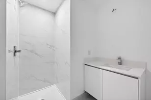 700 NE 24th St, Miami, FL 33137 - Photo 18