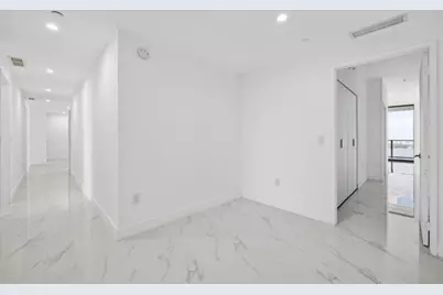 700 NE 24th Street, Unit #5202, Miami, FL 33137 - Photo 16