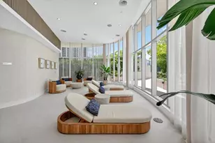 700 NE 24th St, Miami, FL 33137 - Photo 30