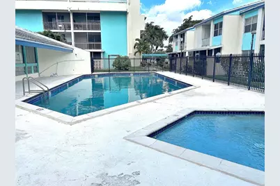 2017 NW 46th Avenue #409A, Lauderhill, FL 33313 - Photo 8