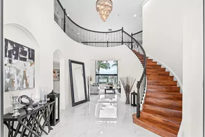 647  Edgebrook Lane, West Palm Beach, FL 33411 - Photo 6