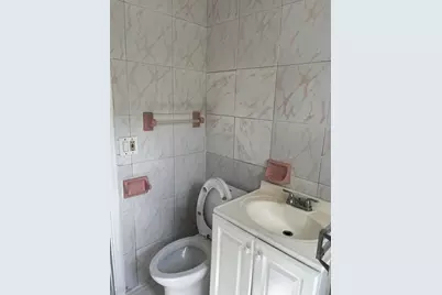 1930  Pierce St, Hollywood, FL 33020 - Photo 18