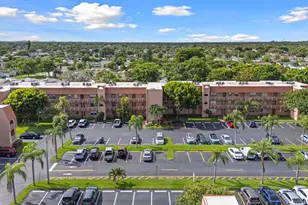 9660 Sunrise Lakes Blvd, Sunrise, FL 33322 - Photo 4