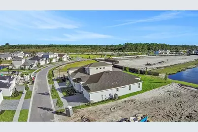 10692 NW Suncrest Lp, Port Saint Lucie, FL 34987 - Photo 4