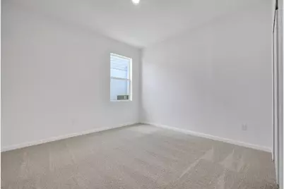 10692 NW Suncrest Lp, Port Saint Lucie, FL 34987 - Photo 10