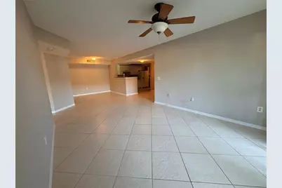5025  Wiles Rd, Unit #101, Coconut Creek, FL 33073 - Photo 6