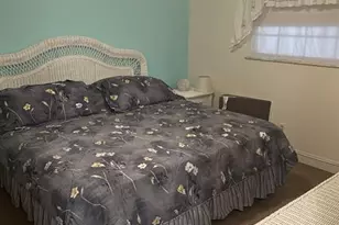 4211 NW 41st St, Lauderdale Lakes, FL 33319 - Photo 12