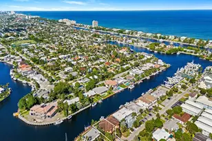2637 NE 28th Ct, Lighthouse Point, FL 33064 - Photo 38