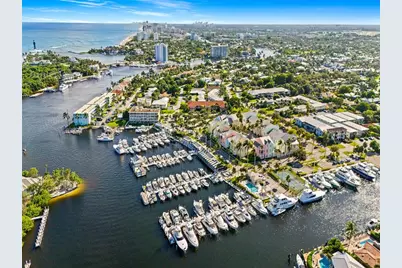 2637 NE 28th Ct, Lighthouse Point, FL 33064 - Photo 44