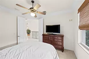 2637 NE 28th Ct, Lighthouse Point, FL 33064 - Photo 18