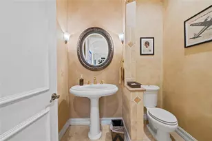 2637 NE 28th Ct, Lighthouse Point, FL 33064 - Photo 28