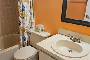 8592 W Sunrise Blvd, Plantation, FL 33322 - Photo 8