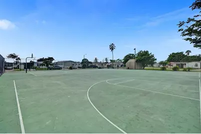 601 NW 215th Ave, Pembroke Pines, FL 33029 - Photo 12