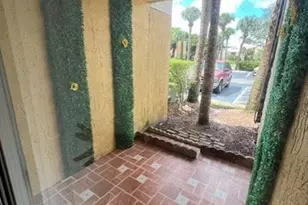 7630 Westwood Dr, Tamarac, FL 33321 - Photo 8