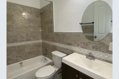 701 SW 10th Dr, Pompano Beach, FL 33060 - Photo 2