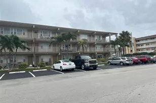 3200 NE 7th Ct, Pompano Beach, FL 33062 - Photo 1