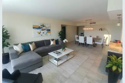 2655 Collins Avenue #602, Miami Beach, FL 33140 - Photo 2
