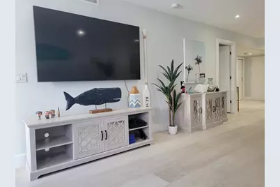 19390  Collins Ave, Unit #216, Sunny Isles Beach, FL 33160 - Photo 8