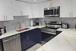 19390 Collins Ave Unit, Sunny Isles Beach, FL 33160 - Photo 2