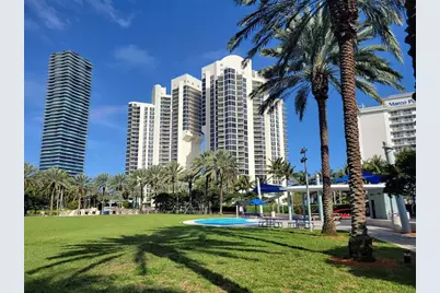 19390  Collins Ave, Unit #216, Sunny Isles Beach, FL 33160 - Photo 36