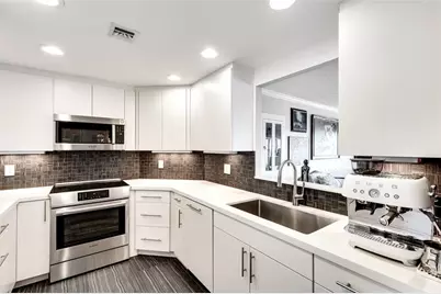 2500 E Las Olas Blvd, Unit #609, Fort Lauderdale, FL 33301 - Photo 14