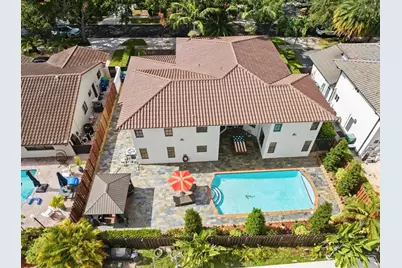 8340 NW 167th Ter, Miami Lakes, FL 33016 - Photo 40