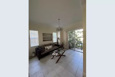 226 N Latitude Circle, Unit #205, Delray Beach, FL 33483 - Photo 2