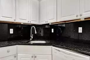 3115 Oakland Shores Dr, Oakland Park, FL 33309 - Photo 14