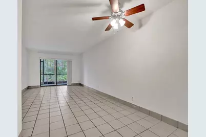 3115  Oakland Shores Dr, Unit #E110, Oakland Park, FL 33309 - Photo 4