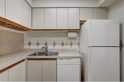 2121 S Ocean Blvd, Unit #805, Lauderdale by the Sea, FL 33062 - Photo 18